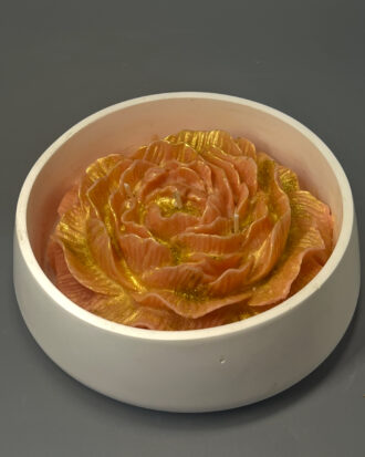 Golden Bloom Luxury Flower Candle