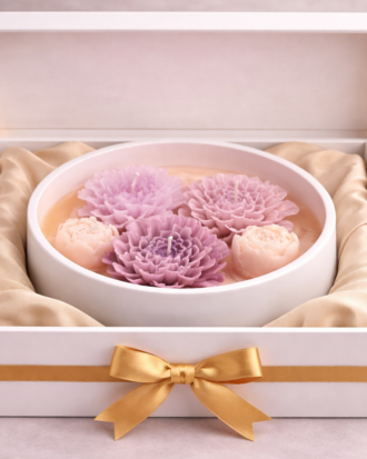 Blush Bloom Signature Box